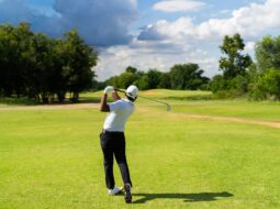 How temperature and humidity influence distance